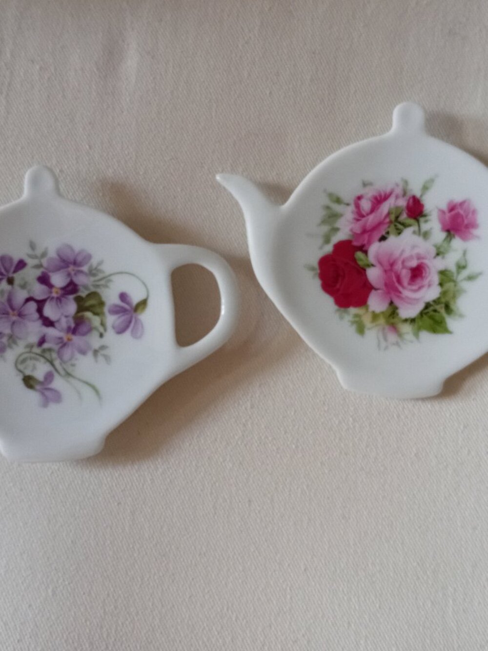 Set Of 2 'Inspiration' Fine Porcelain Teapot Shaped Tea Bag Holders